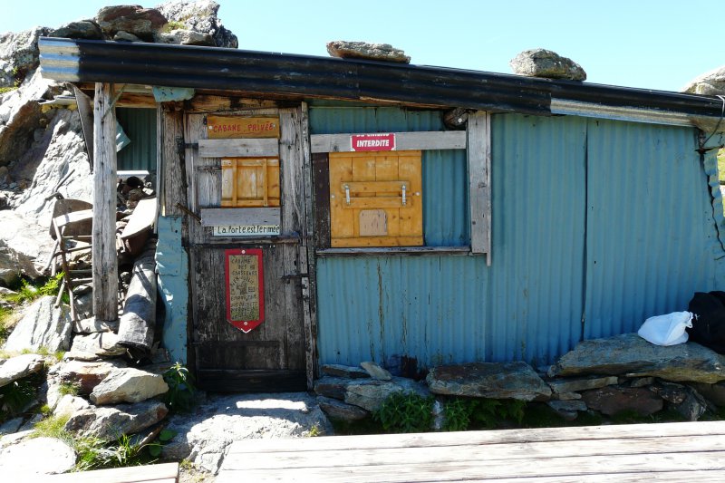 11-la montagne d'Outray, la cabane des chasseurs